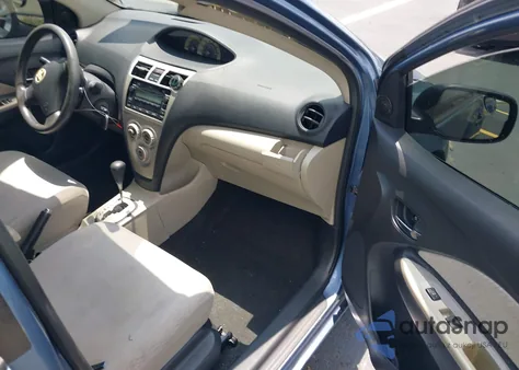 2007 Toyota Yaris S из США, поврежденный, VIN JTDBT903271145382